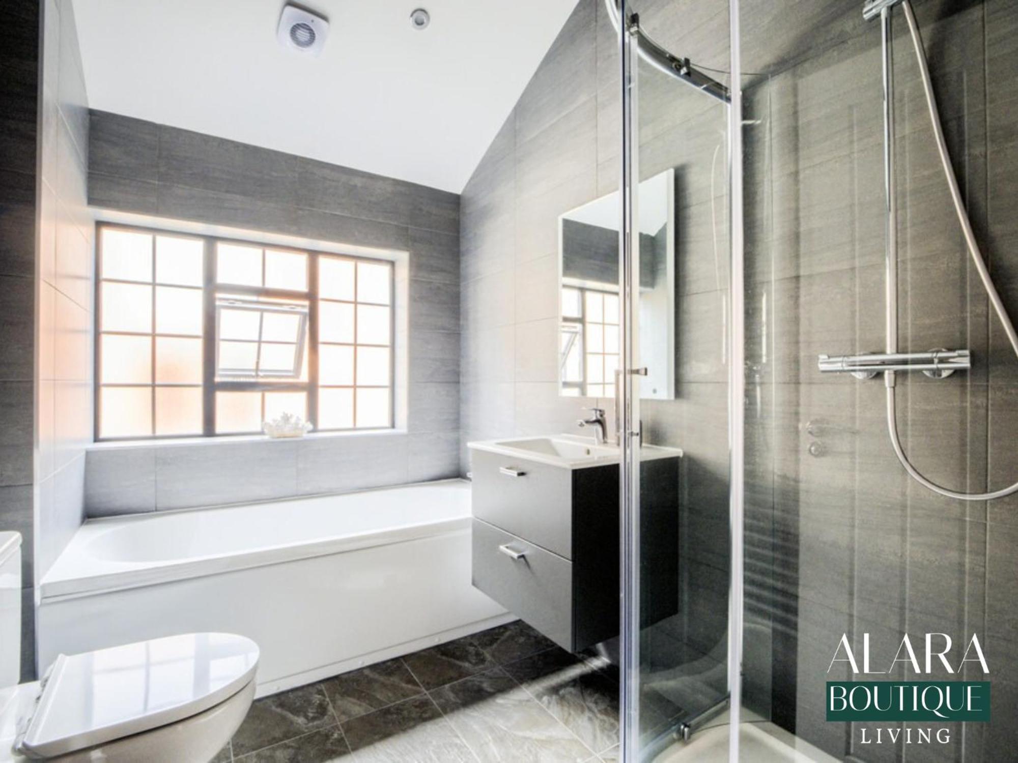 3 Floor Townhouse Luxury Living Alara Boutique Apartment Birmingham Exterior photo